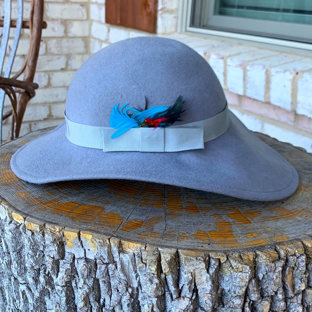 Vintage Lancaster 100% wool hat with ribbon